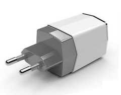 Сетевое зарядное устройство TOTO TZR-09 Travel charger 2USB 3,1A White/Silver